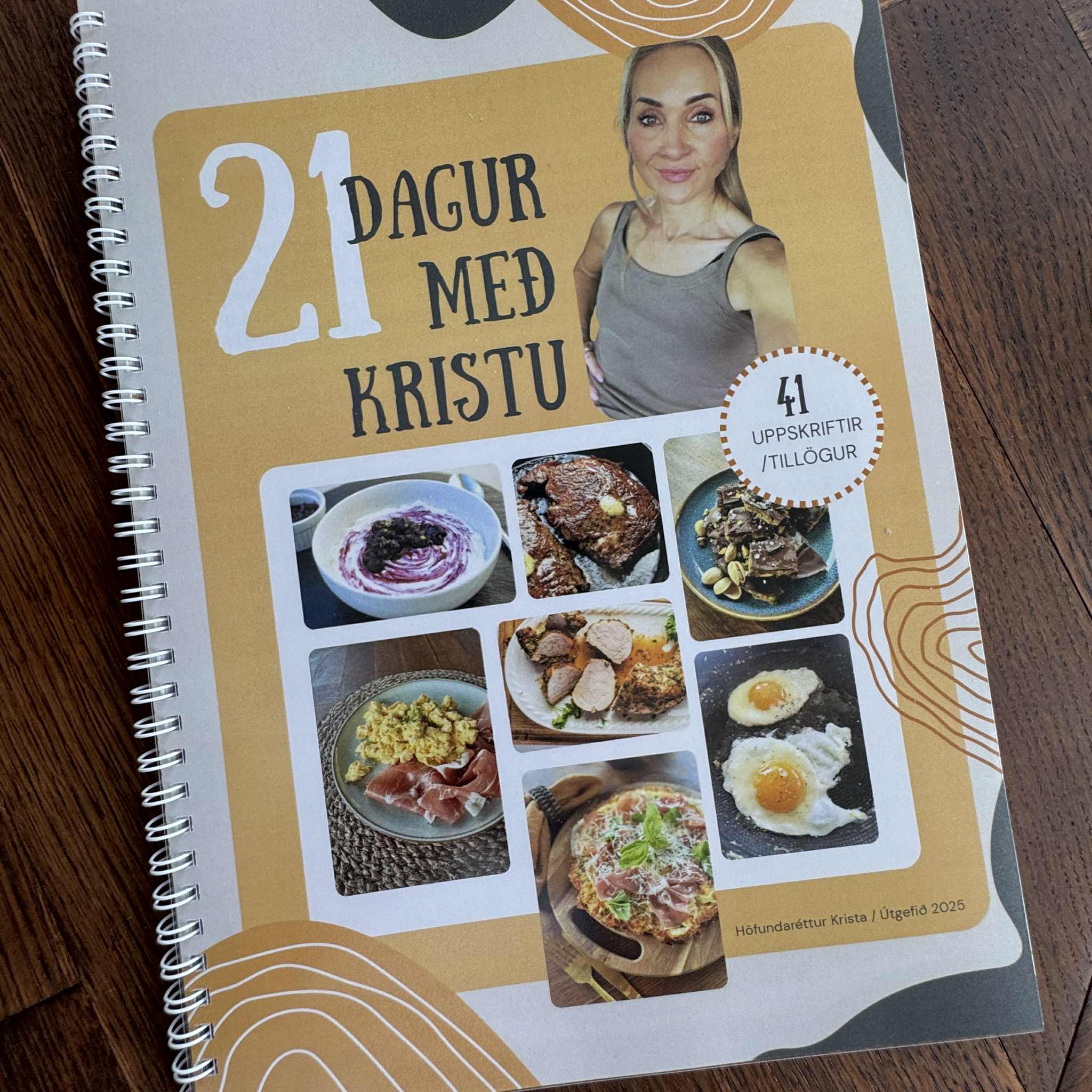 21 dags áskorun, lokaður hópur með útprentaðri gormaðri bók auk vefútgáfu