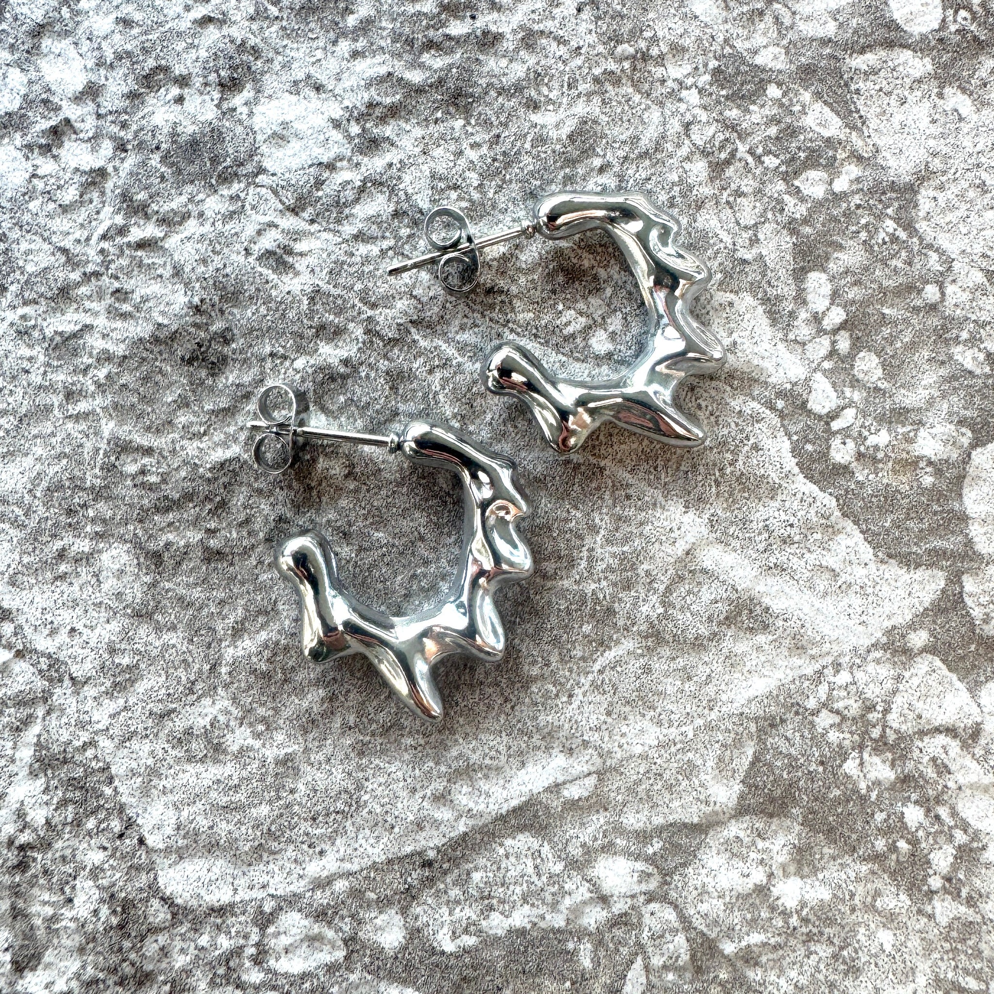 Lokkar hringur drip gull/silfur