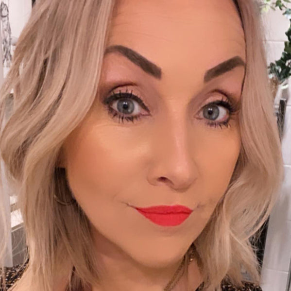 Varagloss - Nu Colour POWERlips Fluid Matte Unleash